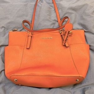 Michael Kors tote